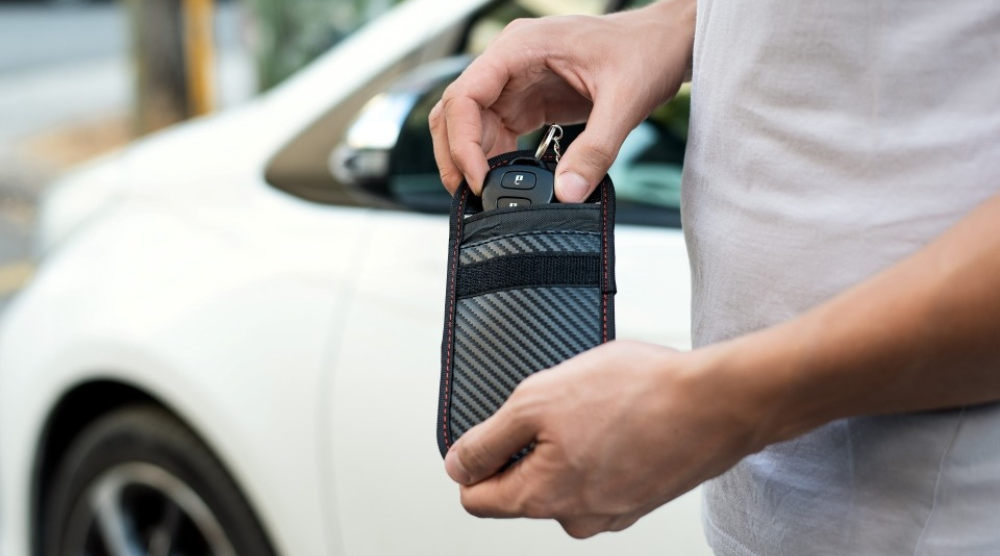 Hack-Proof? How Faraday Fabric Can Prevent Car-Key Signal Theft